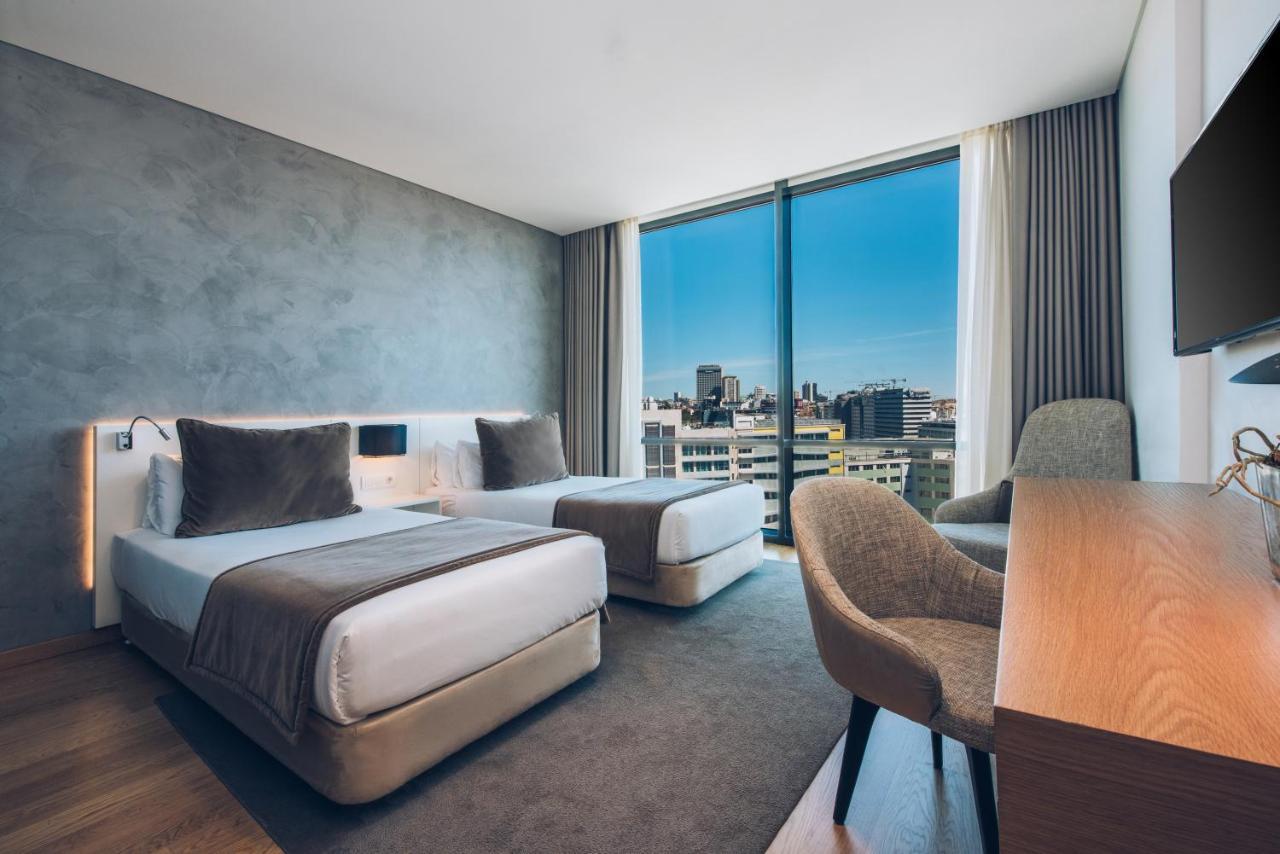 Iberostar Selection Lisboa Hotel Luaran gambar Deluxe room