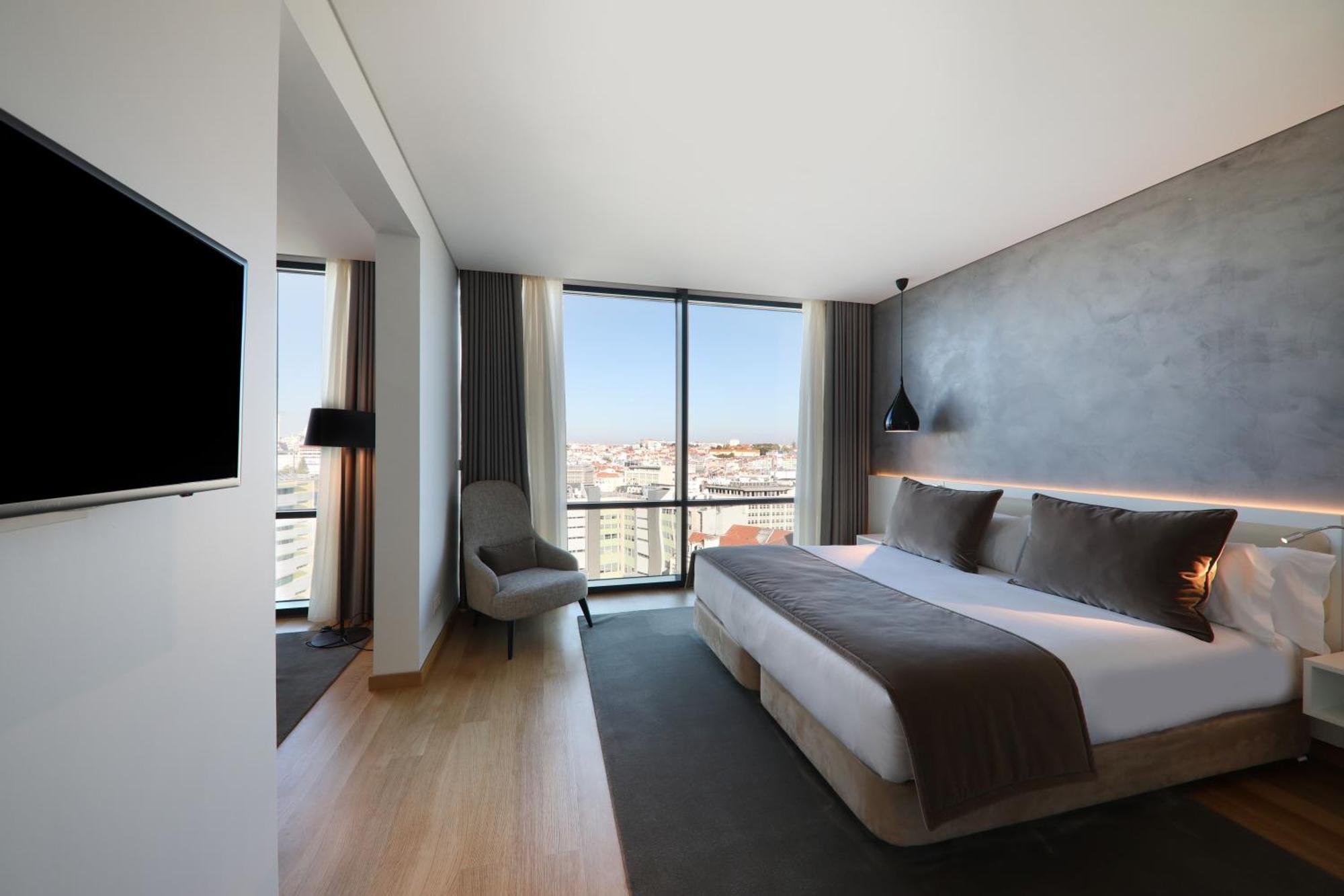 Iberostar Selection Lisboa Hotel Luaran gambar Deluxe room